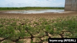 Межгорное водохранилище в Крыму. 25 июня 2020.